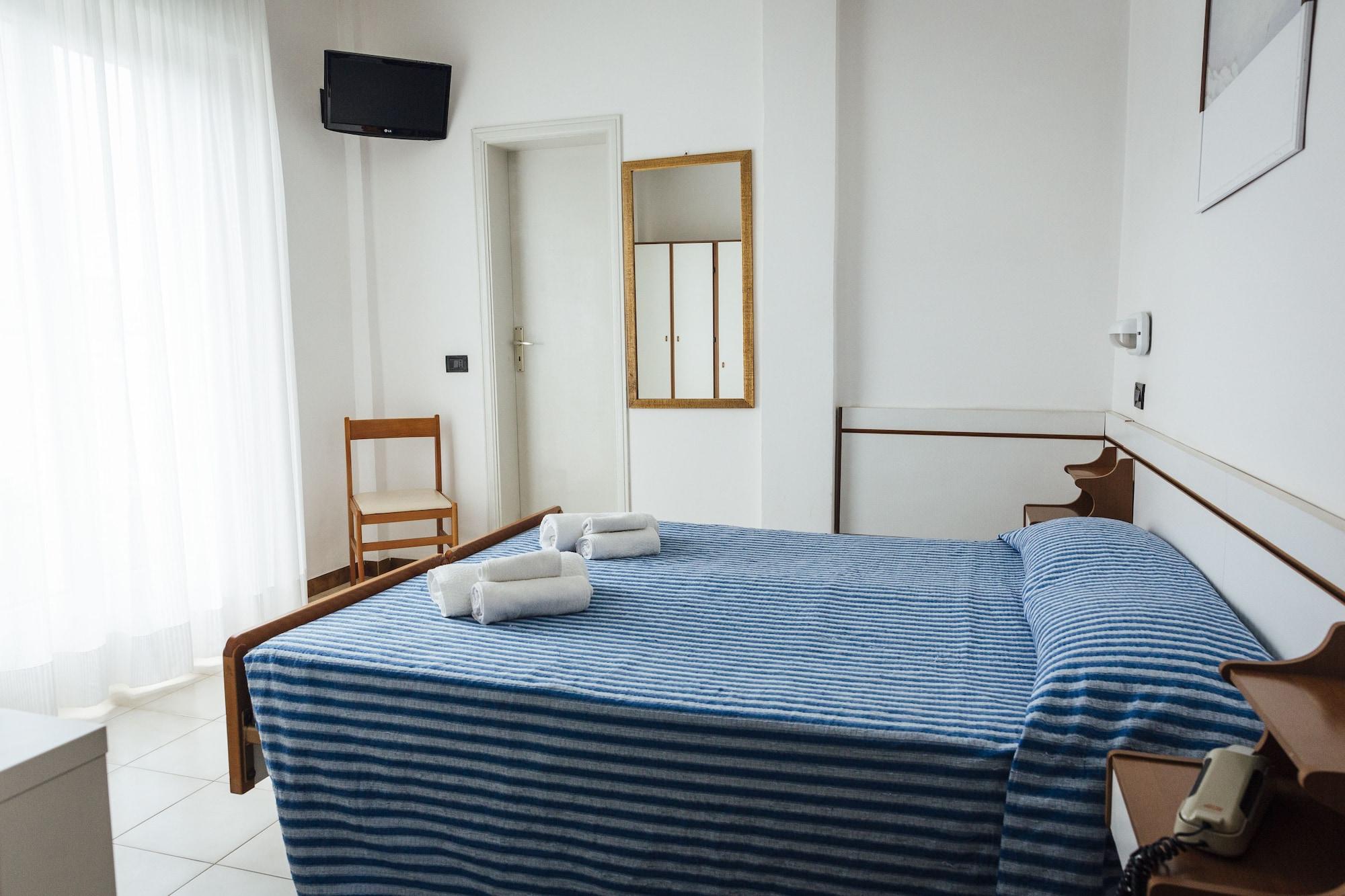 Hotel Montecarlo Rimini Eksteriør bilde