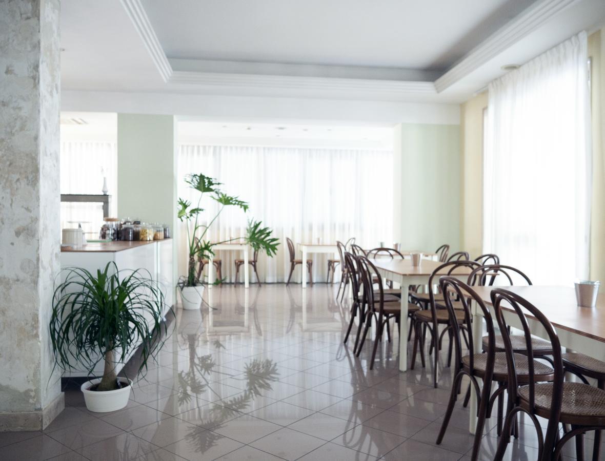 Hotel Montecarlo Rimini Eksteriør bilde